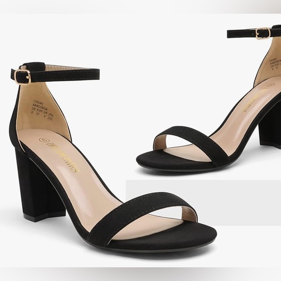 Black Low Chunk Sandal Heels - Brand New in Box - Picture 2 of 8